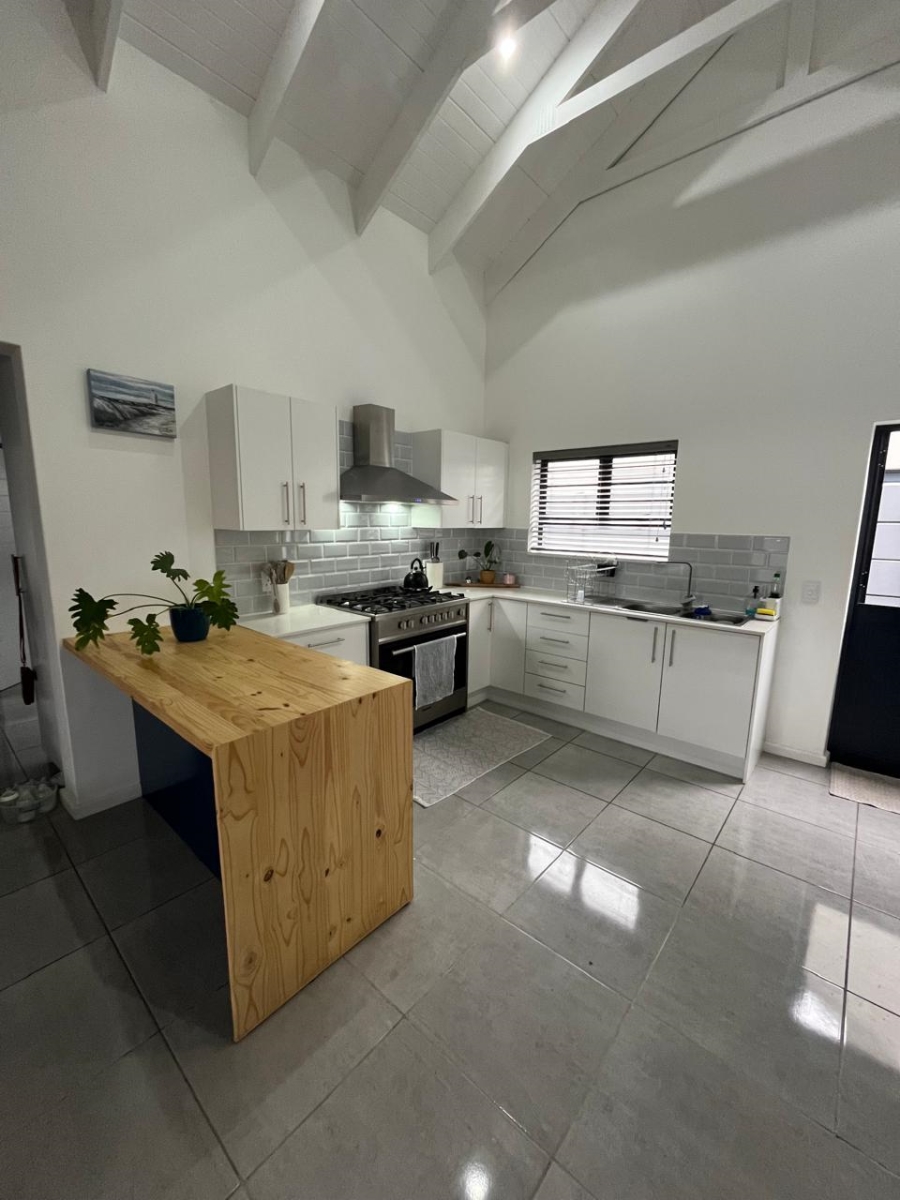 2 Bedroom Property for Sale in Anchorage Park Western Cape